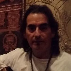 Meet your Posher, Julio